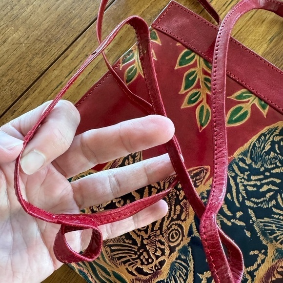 Vintage Genuine Leather Animal Long Strap Made in India Purse - Picture 9 of 13